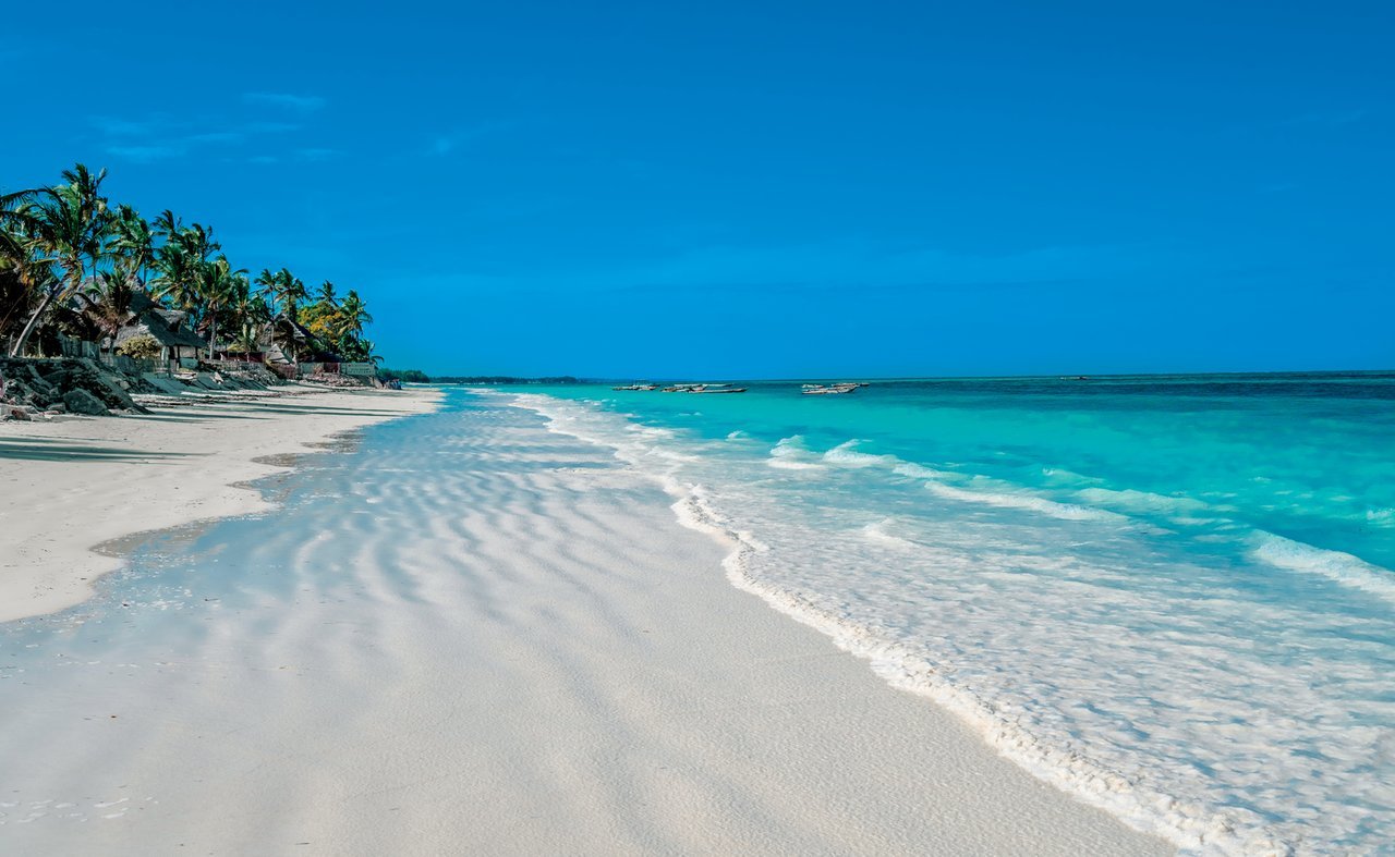 Kiwengwa Beach – A Perfect Balance of Comfort & Coastal Beauty